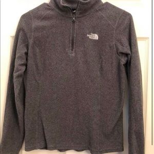 North face fleece pull over